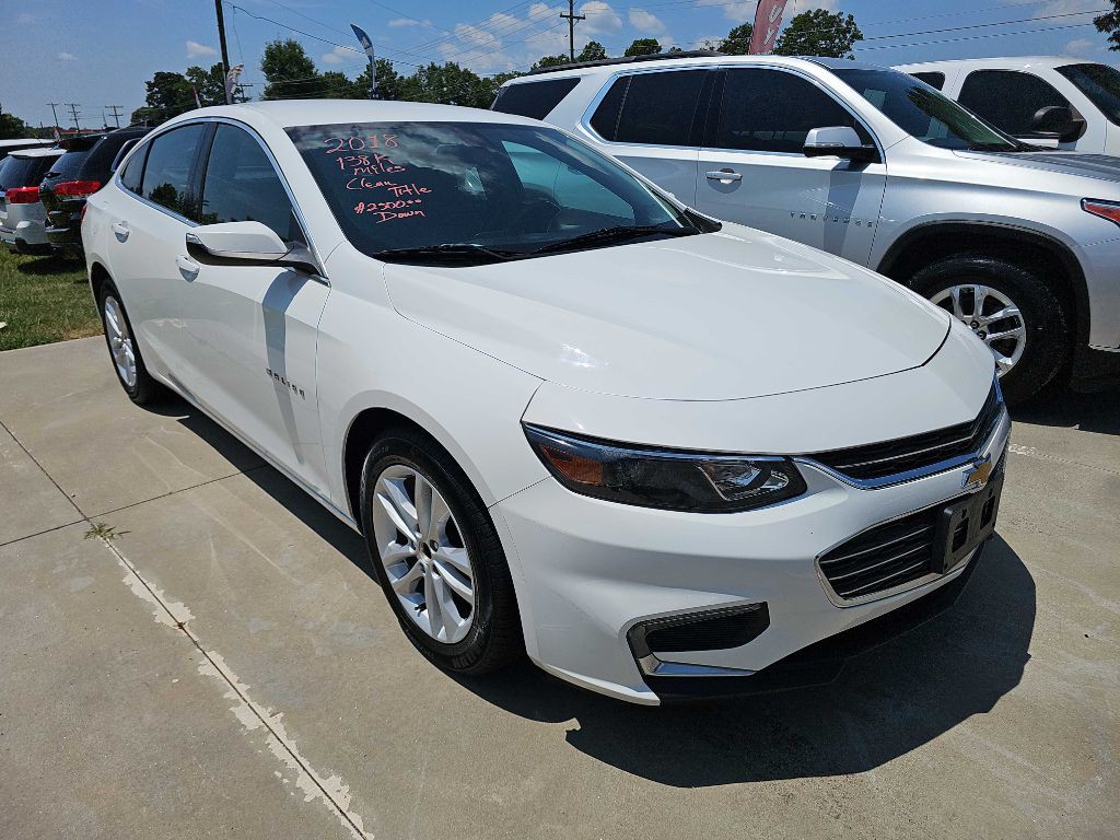2018 Chevrolet Malibu Image 2