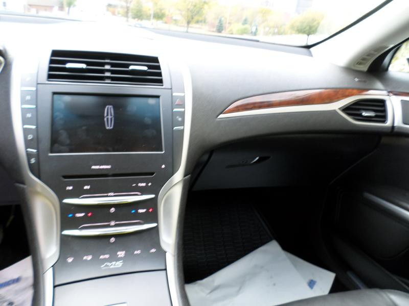 2013 Lincoln MKZ Image 7