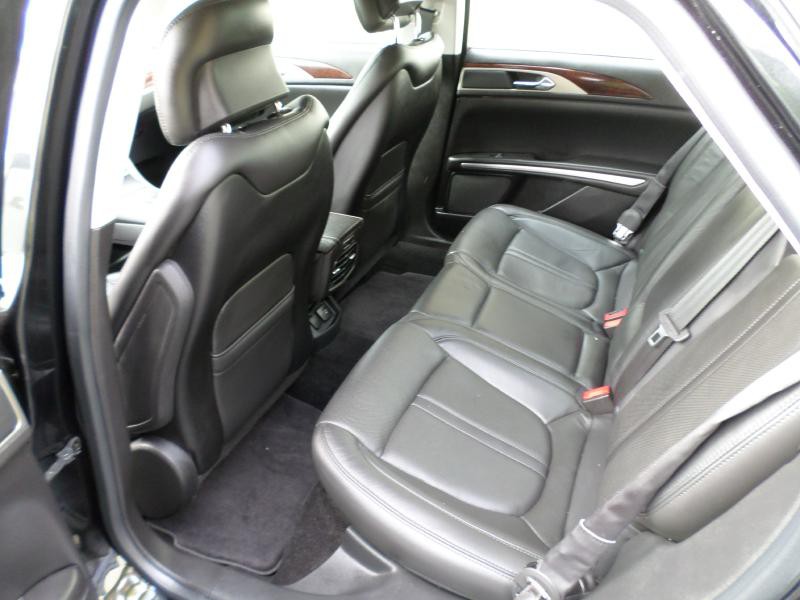 2013 Lincoln MKZ Image 10
