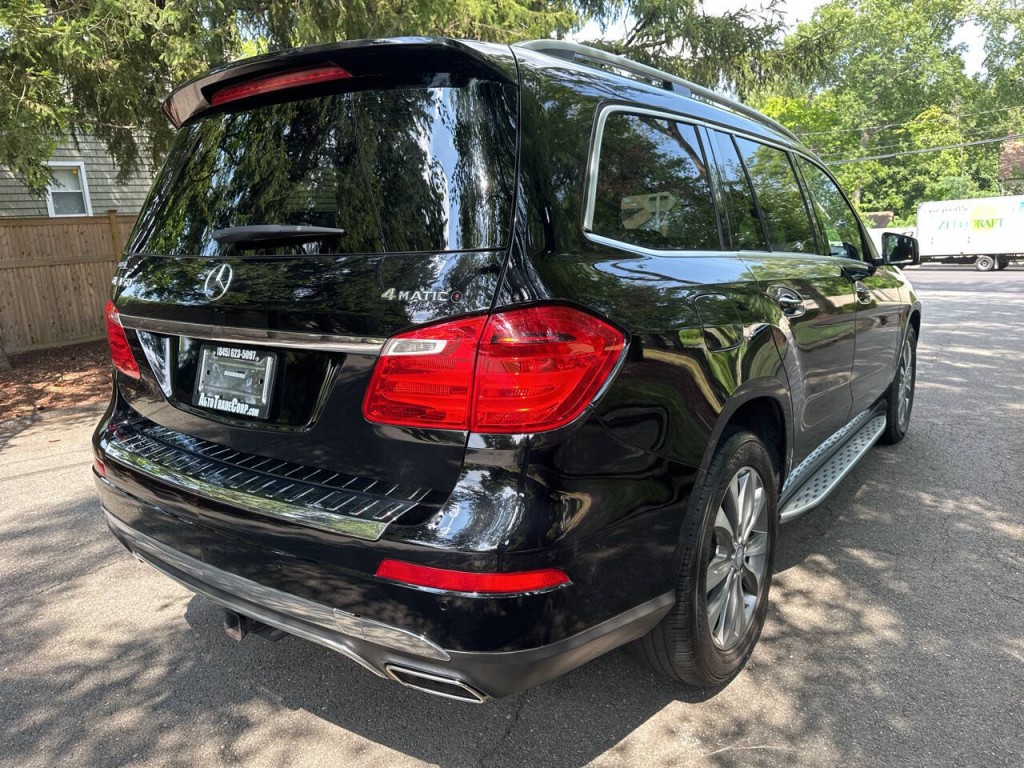 2015 Mercedes-Benz GL-Class Image 4