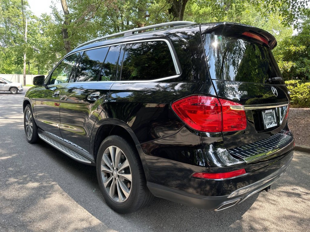 2015 Mercedes-Benz GL-Class Image 6