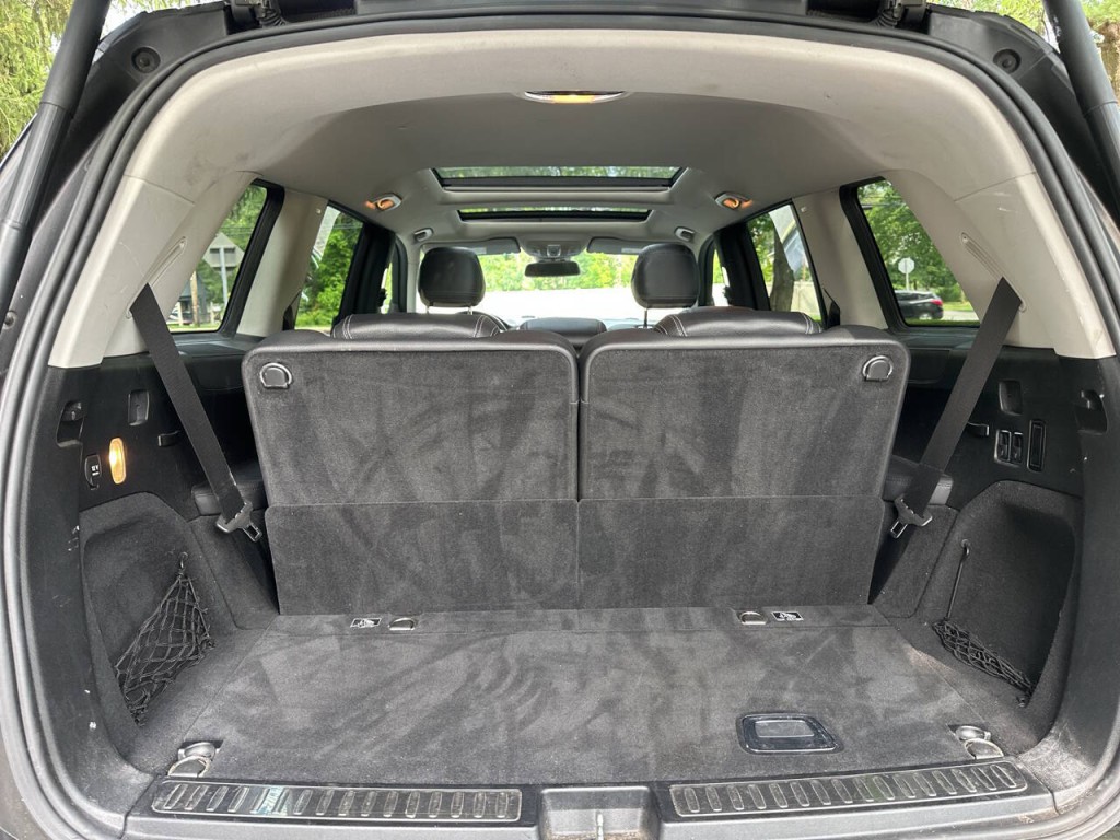 2015 Mercedes-Benz GL-Class Image 24
