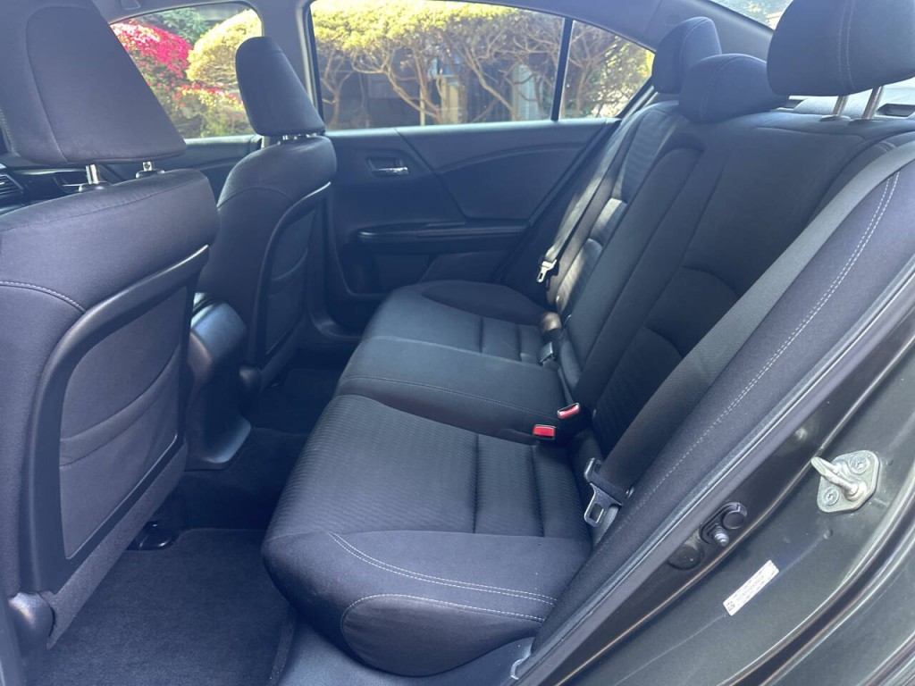 2014 Honda Accord Image 16