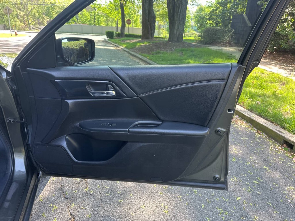 2014 Honda Accord Image 20