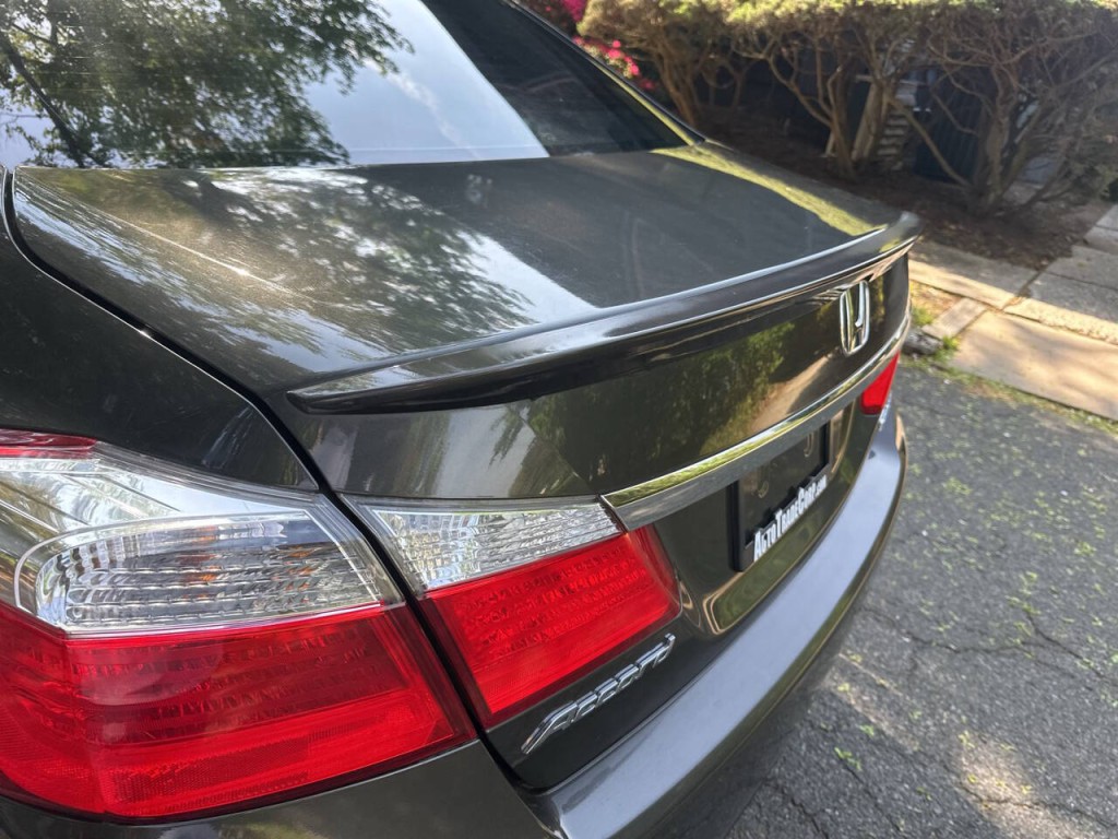 2014 Honda Accord Image 25