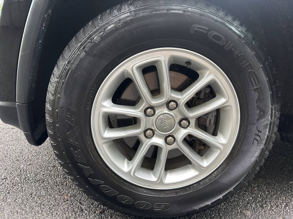 2018 Jeep Grand Cherokee Image 25