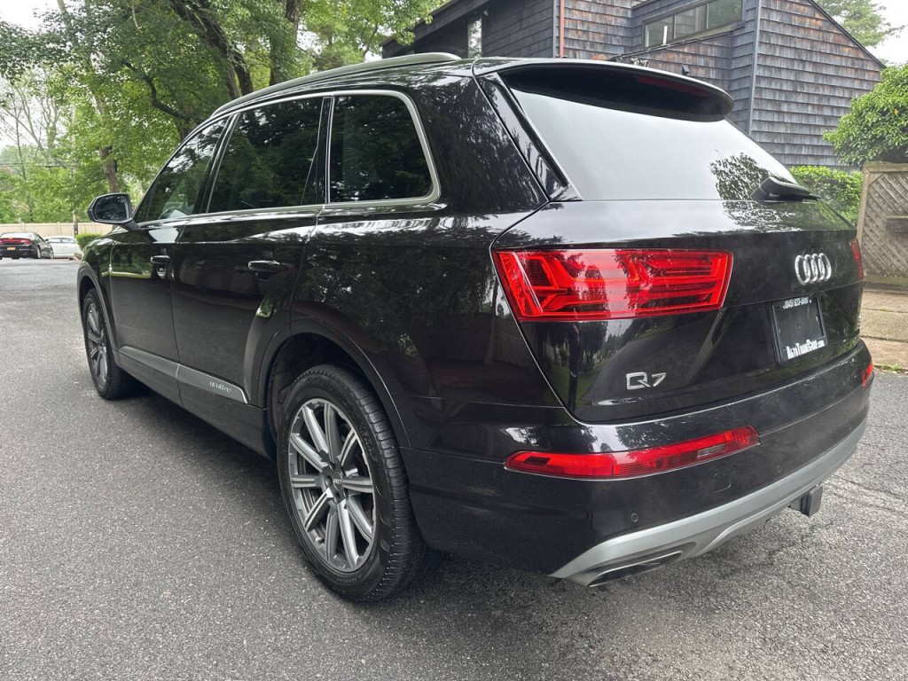 2018 Audi Q7 Image 6