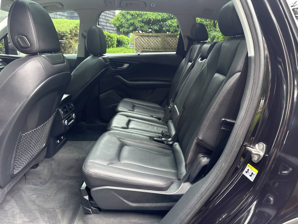 2018 Audi Q7 Image 21