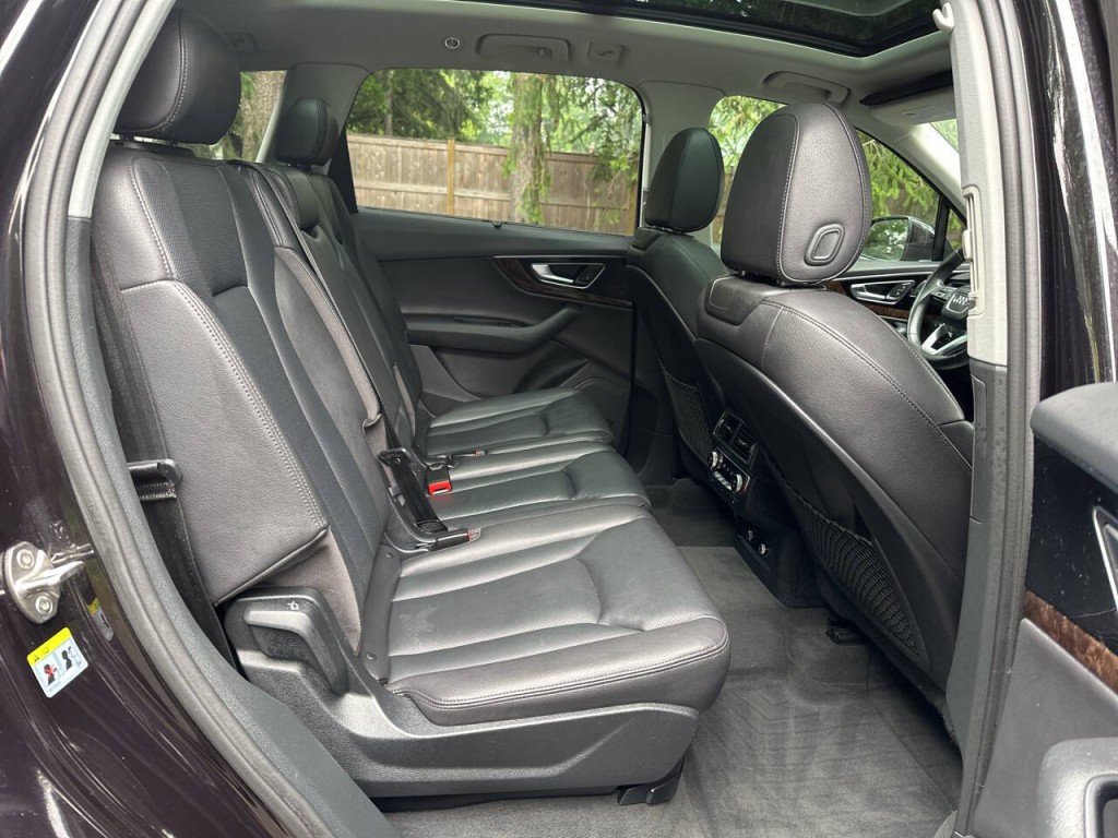 2018 Audi Q7 Image 27