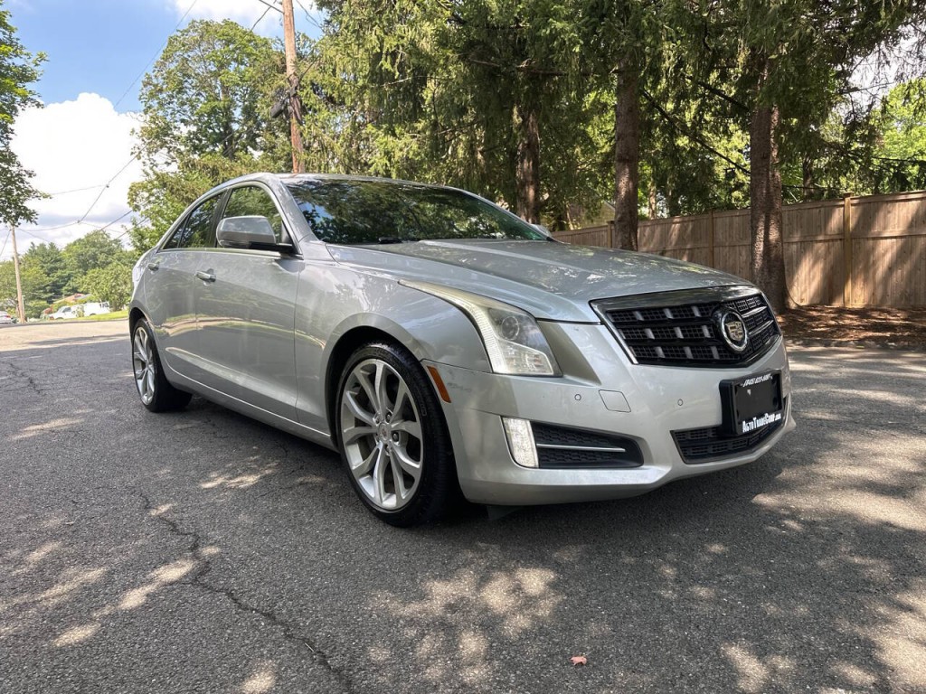 2013 Cadillac ATS Image 2