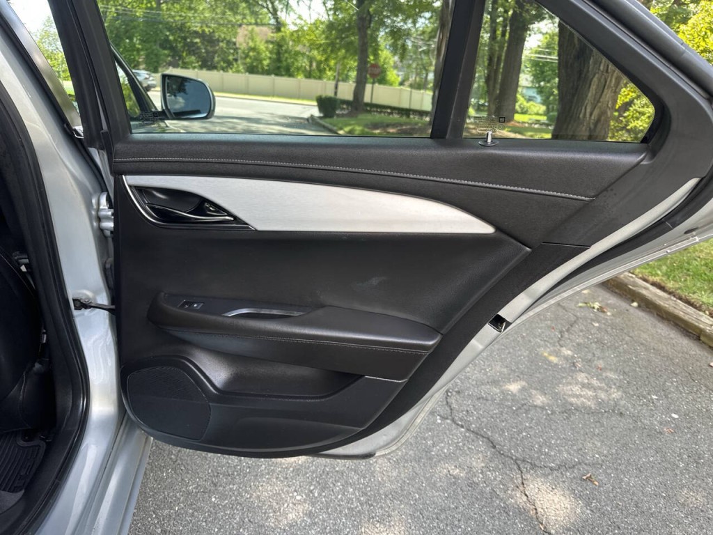 2013 Cadillac ATS Image 23