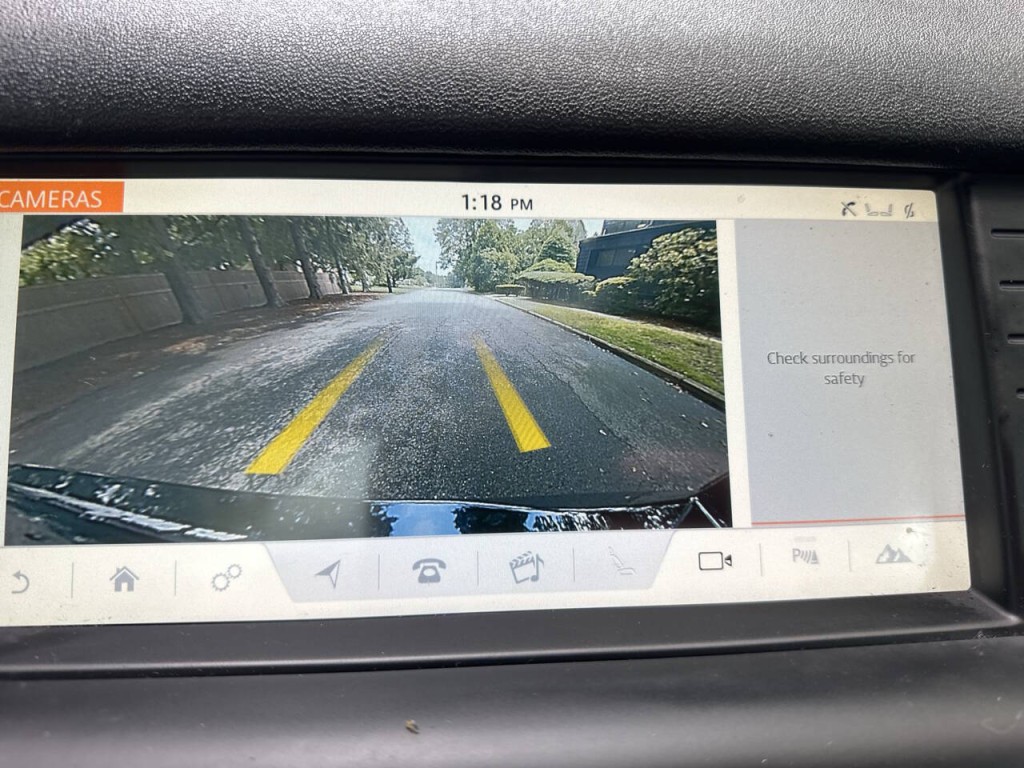 2018 Land Rover Discovery Sport Image 13