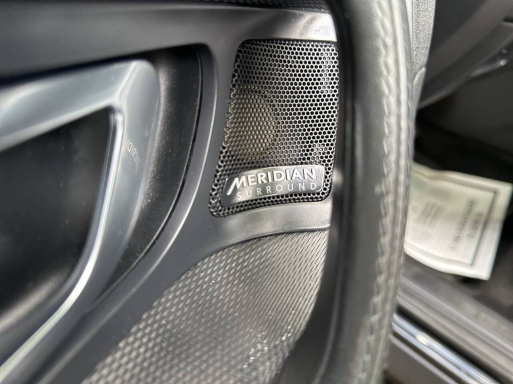 2018 Land Rover Discovery Sport Image 16