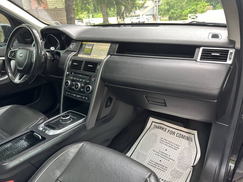 2018 Land Rover Discovery Sport Image 21