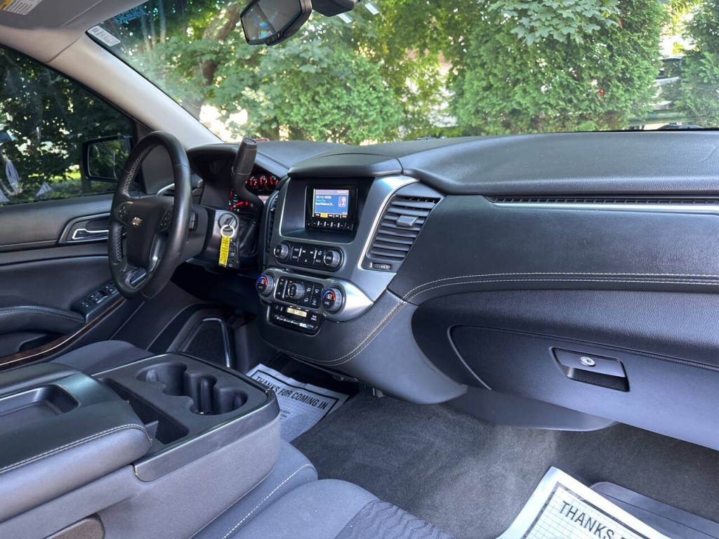 2015 Chevrolet Tahoe Image 21
