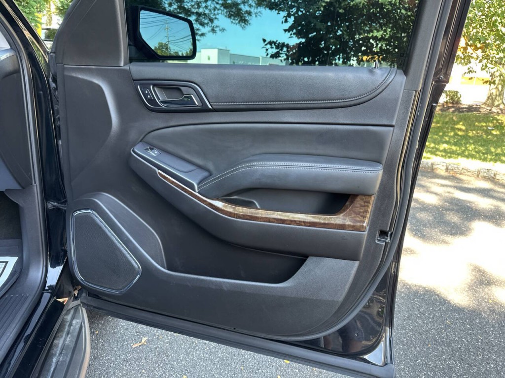 2015 Chevrolet Tahoe Image 22
