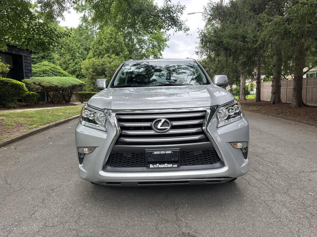 2015 Lexus GX 460 Image 9