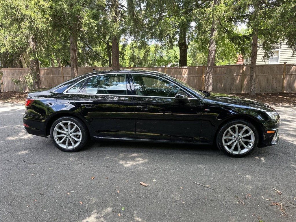 2019 Audi A4 Image 3
