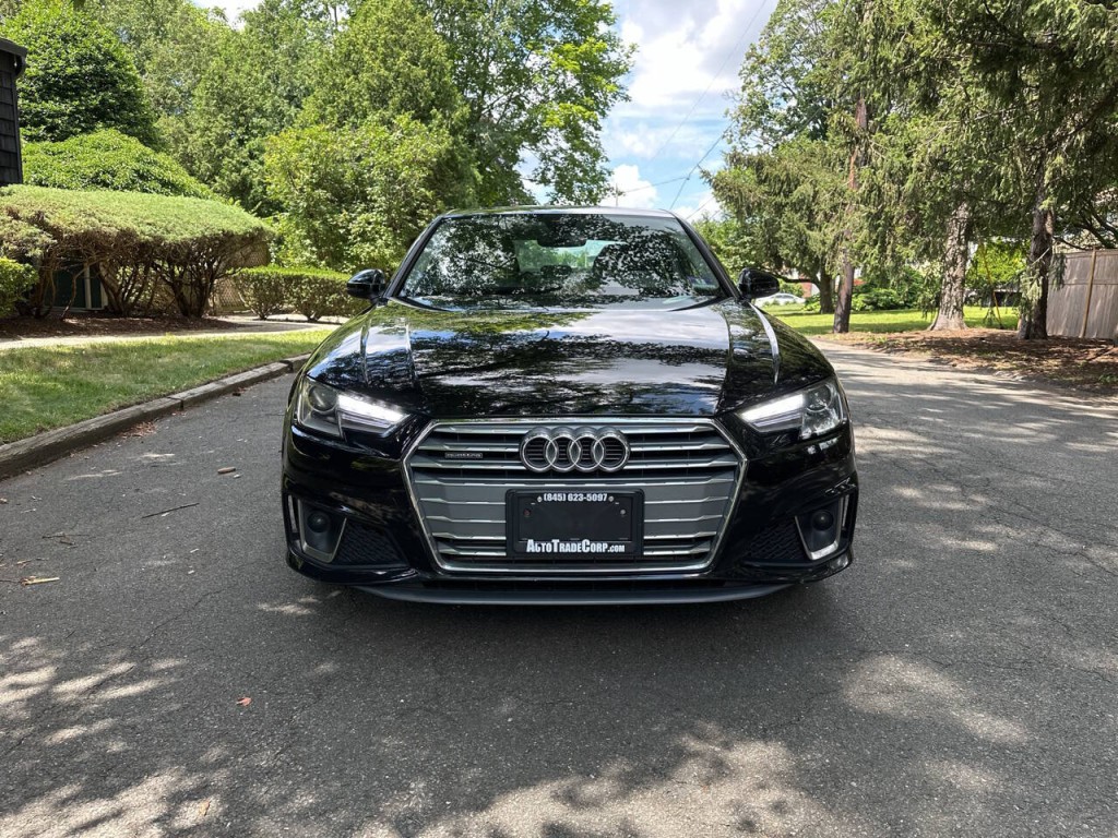 2019 Audi A4 Image 9