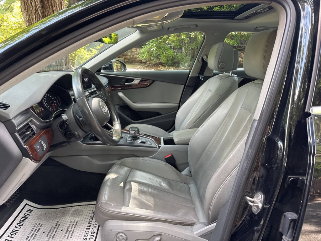 2019 Audi A4 Image 10