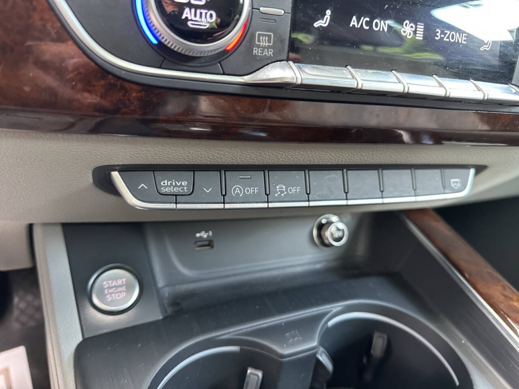 2019 Audi A4 Image 14