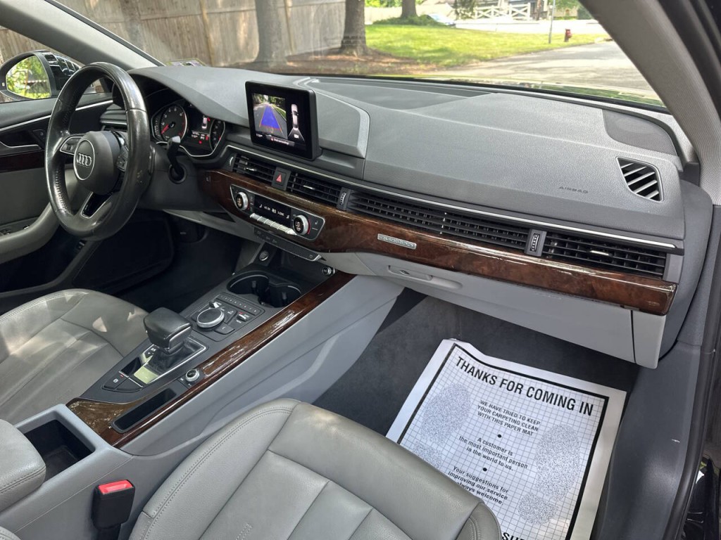 2019 Audi A4 Image 21