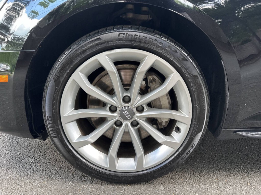 2019 Audi A4 Image 27