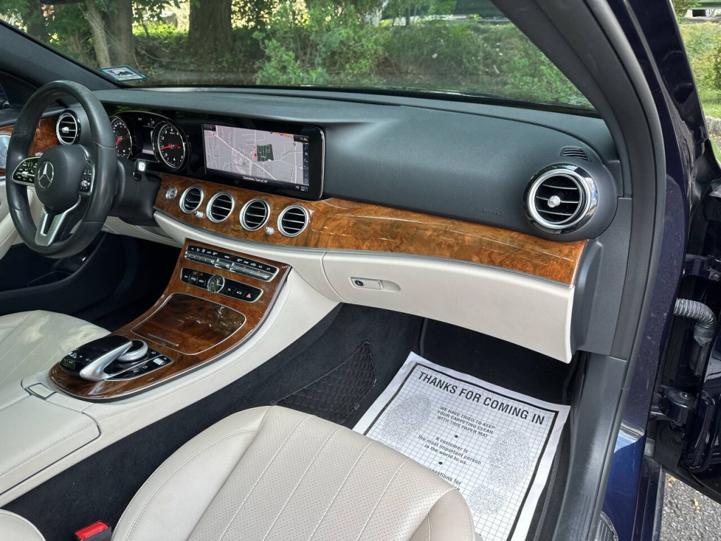 2019 Mercedes-Benz E-Class Image 23