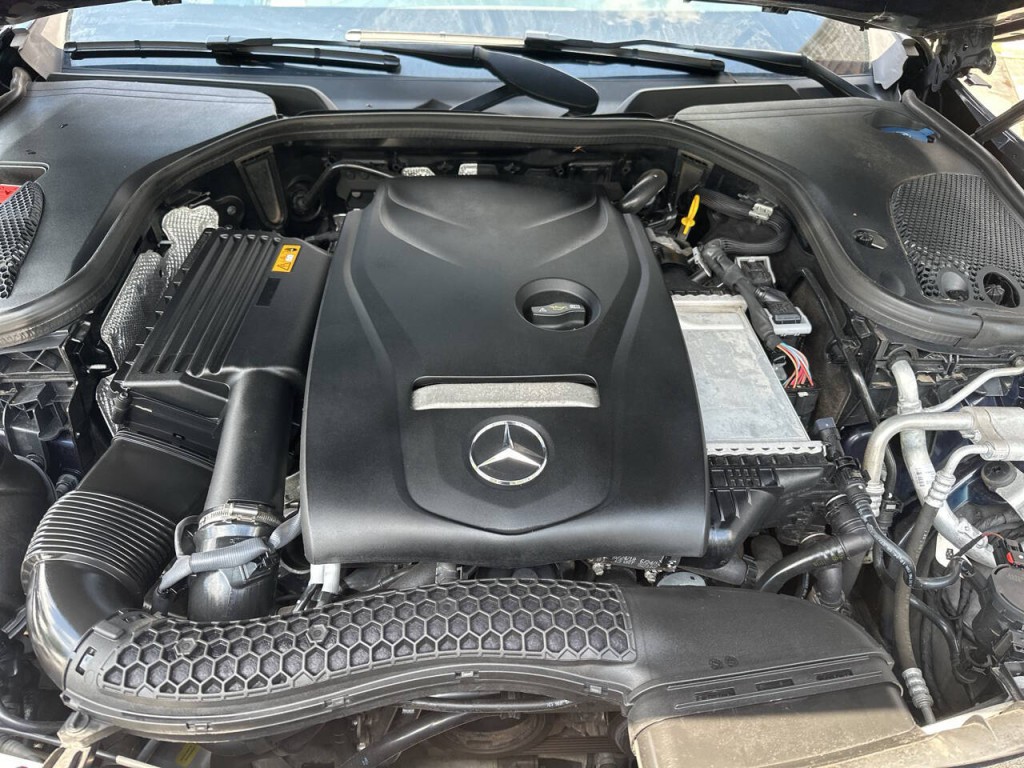 2019 Mercedes-Benz E-Class Image 27