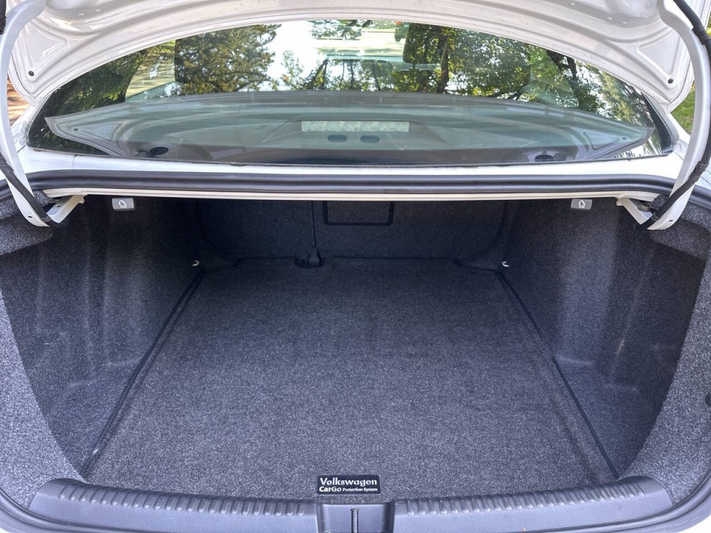 2018 Volkswagen Jetta Image 24