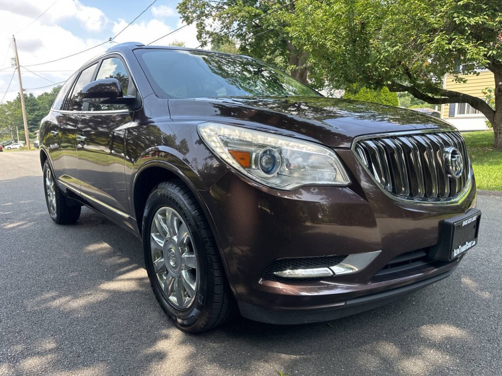 2015 Buick Enclave Image 2