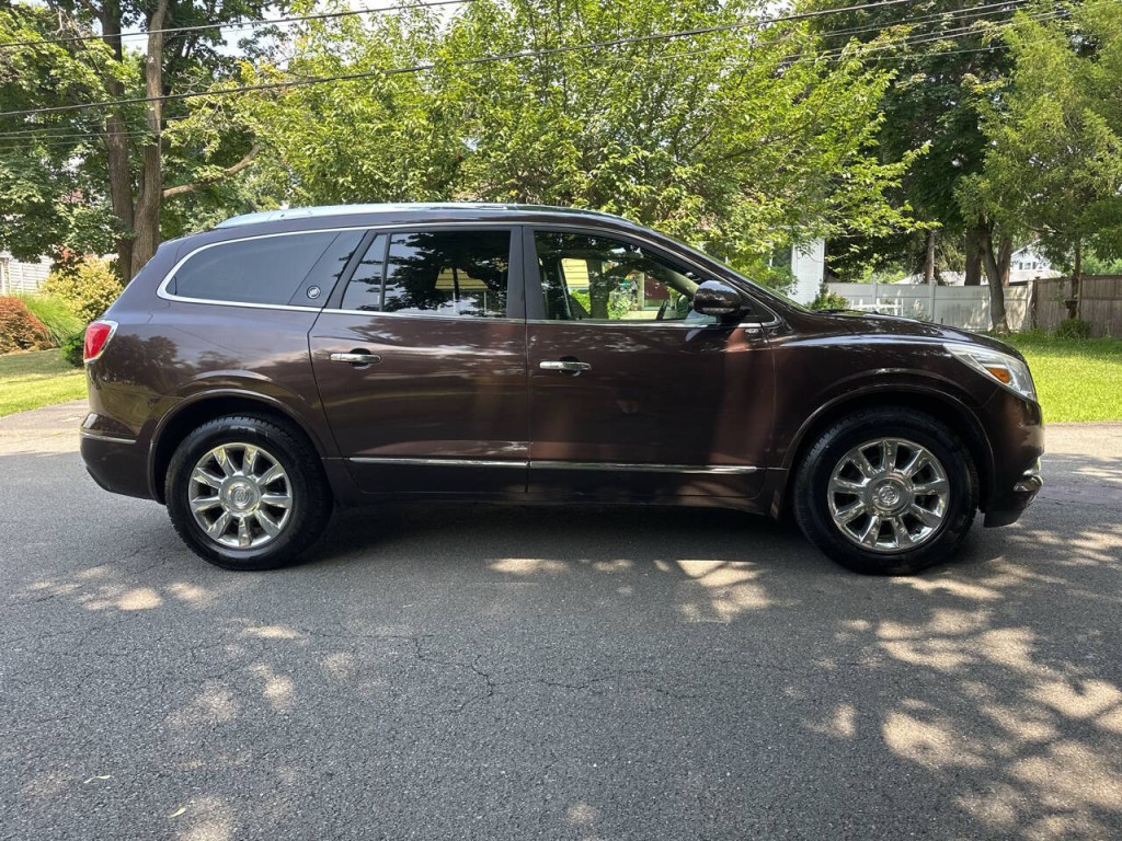 2015 Buick Enclave Image 3