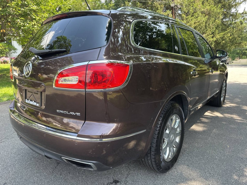 2015 Buick Enclave Image 4