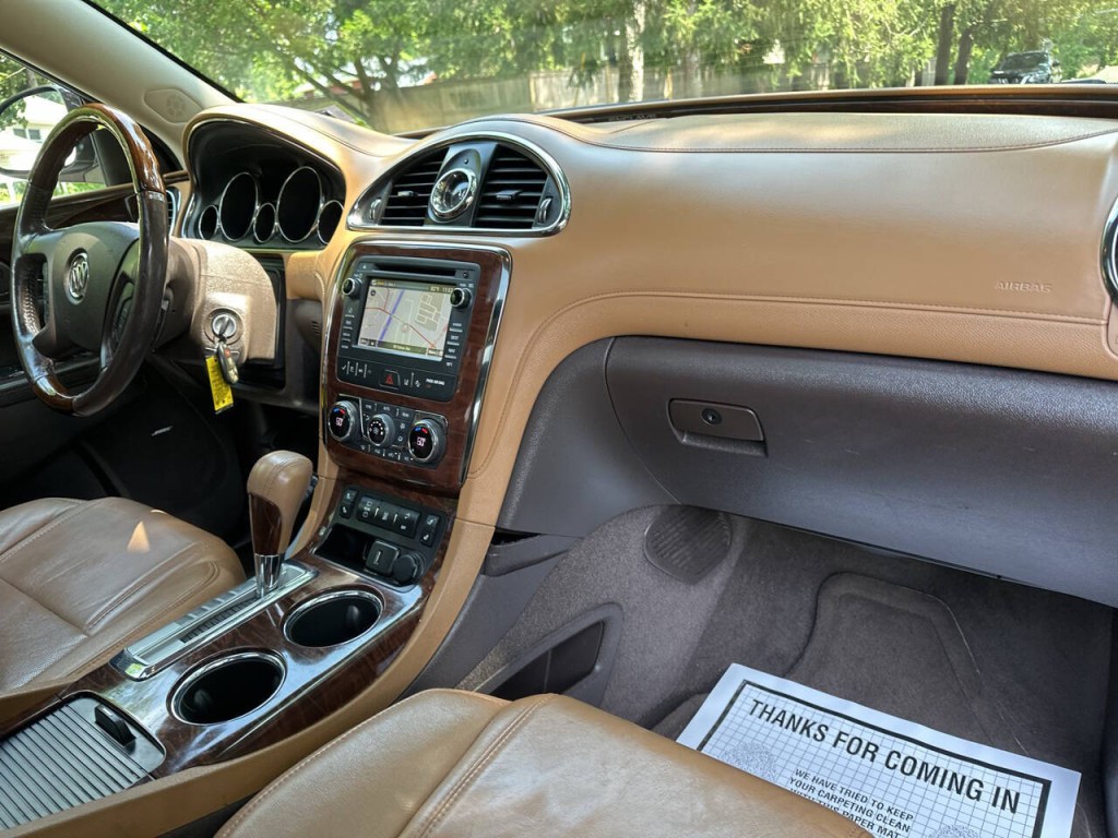 2015 Buick Enclave Image 24
