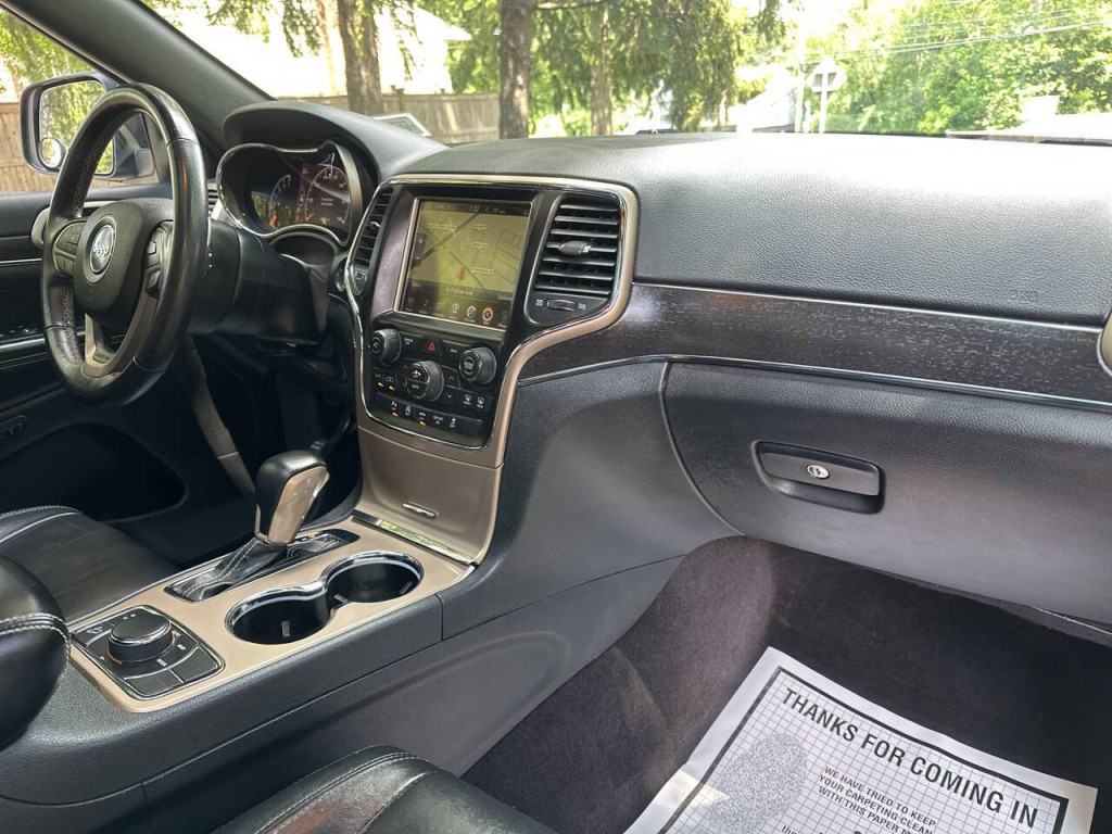 2016 Jeep Grand Cherokee Image 22