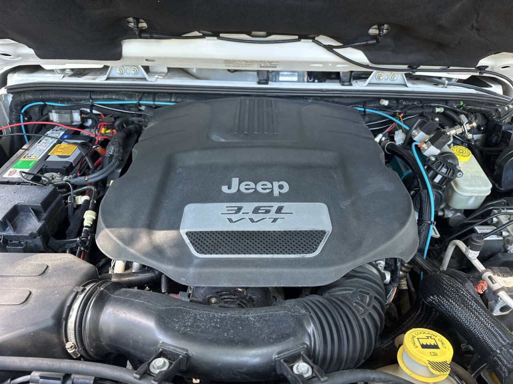 2013 Jeep Wrangler Unlimited Image 28