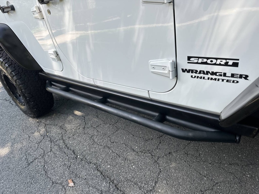2013 Jeep Wrangler Unlimited Image 37