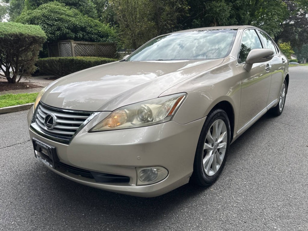 2010 Lexus ES 350 Image 8