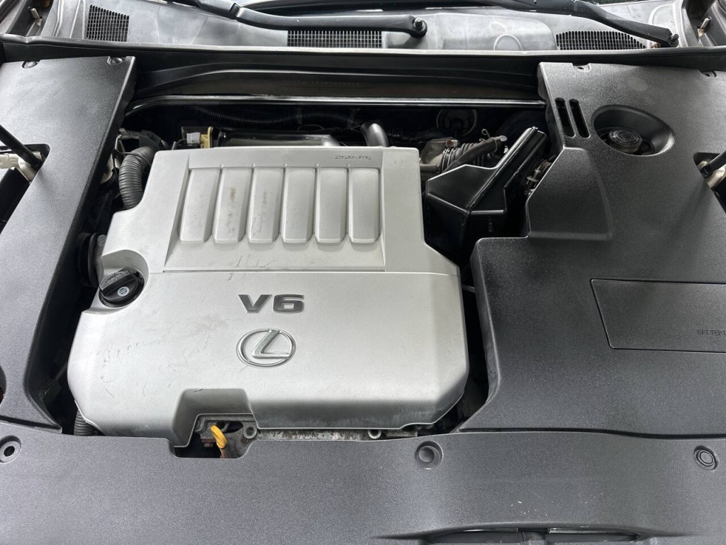 2010 Lexus ES 350 Image 25