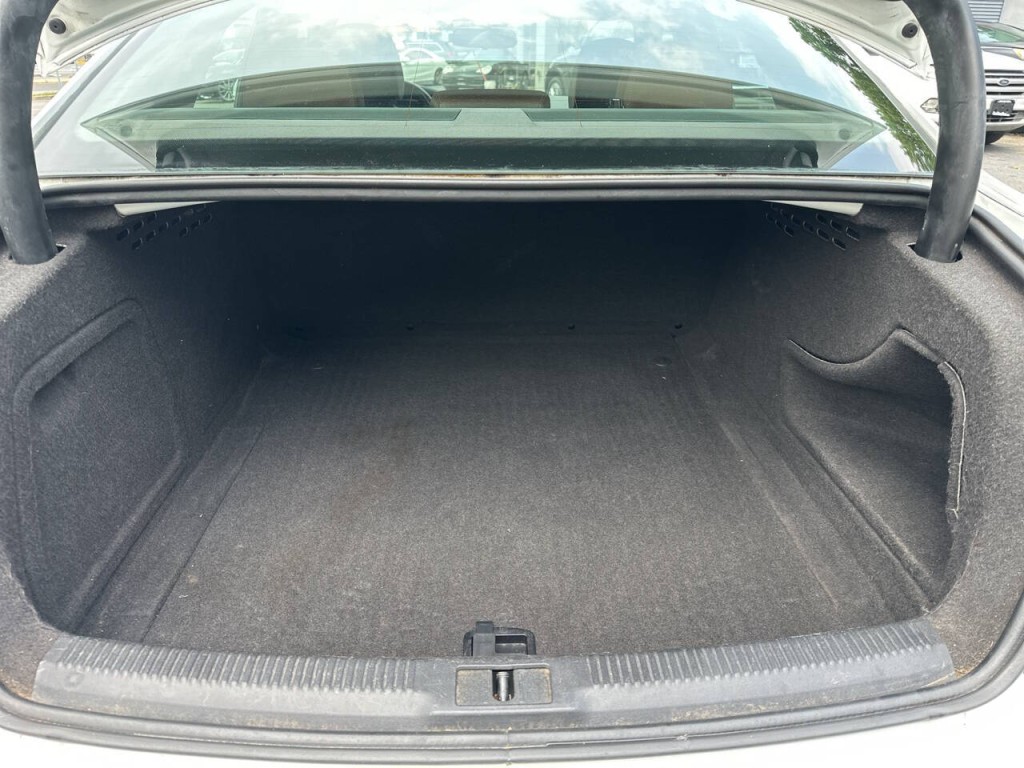 2013 Audi A4 Image 21