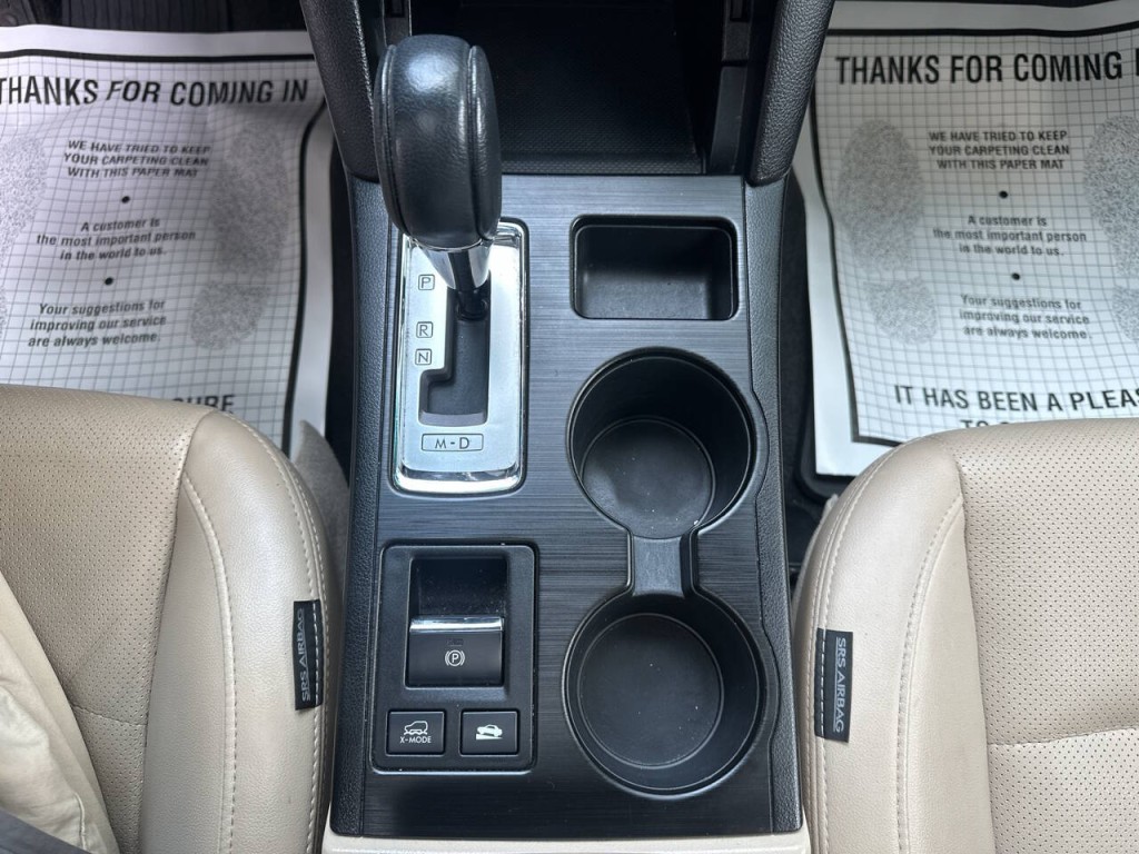 2015 Subaru Outback Image 15