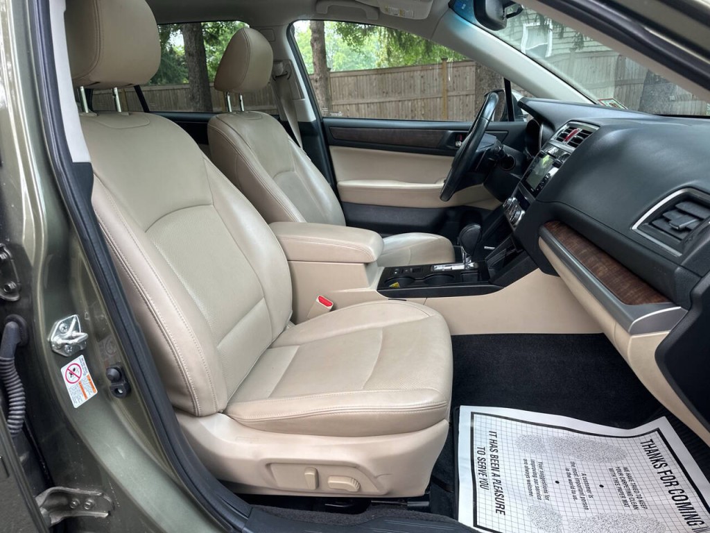 2015 Subaru Outback Image 21