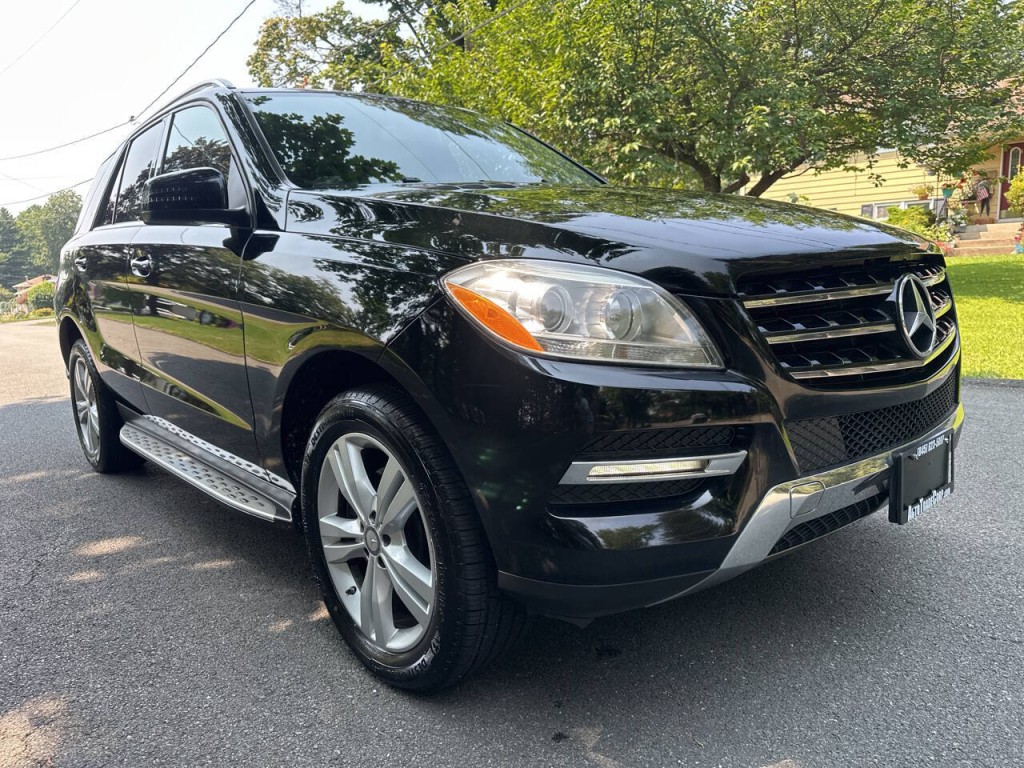 2015 Mercedes-Benz M-Class Image 2