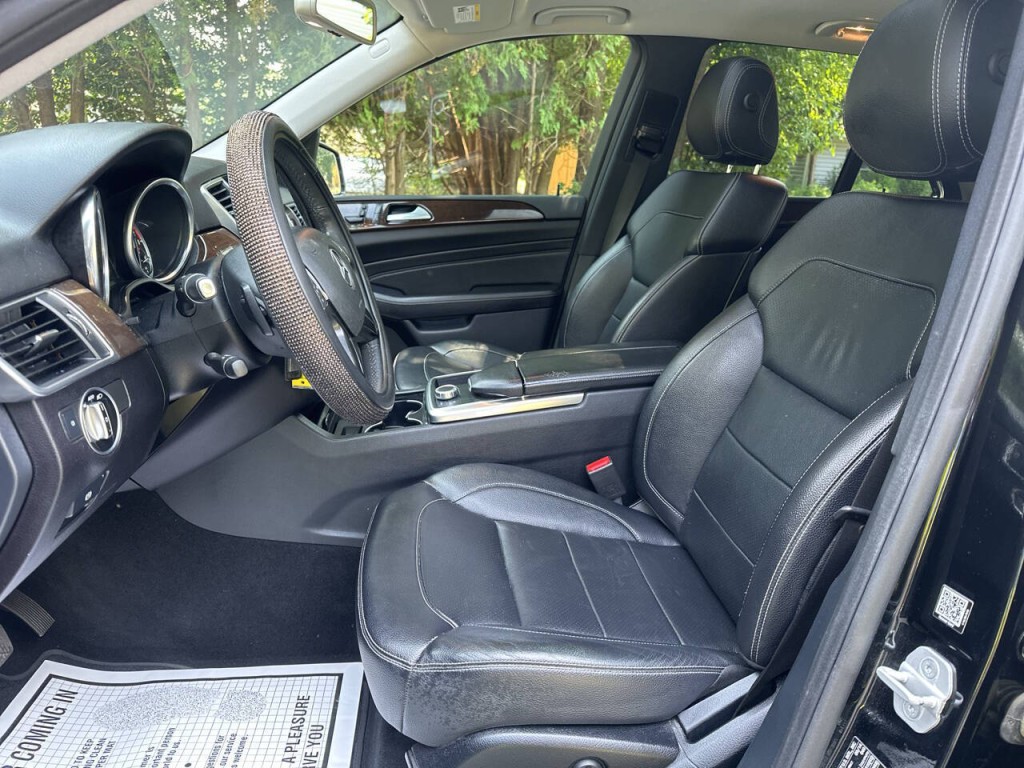 2015 Mercedes-Benz M-Class Image 10