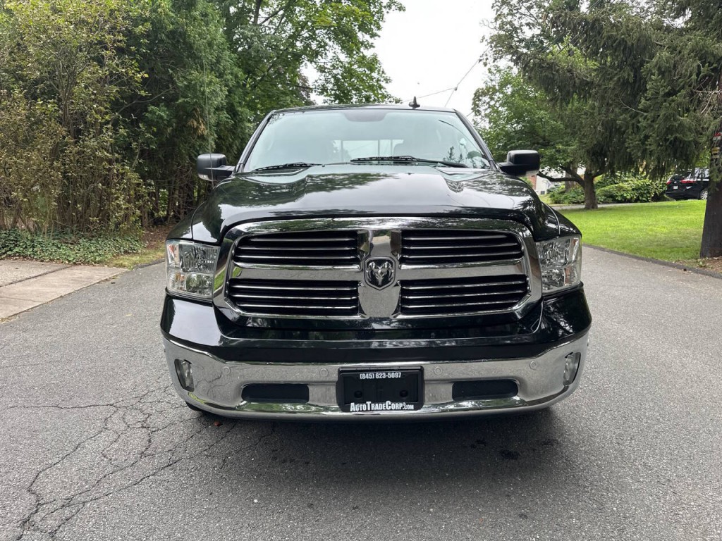 2016 RAM 1500 Image 9
