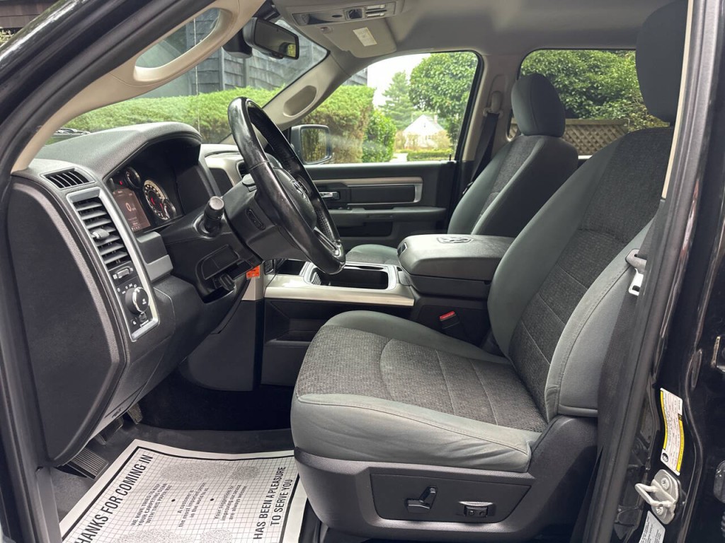 2016 RAM 1500 Image 10