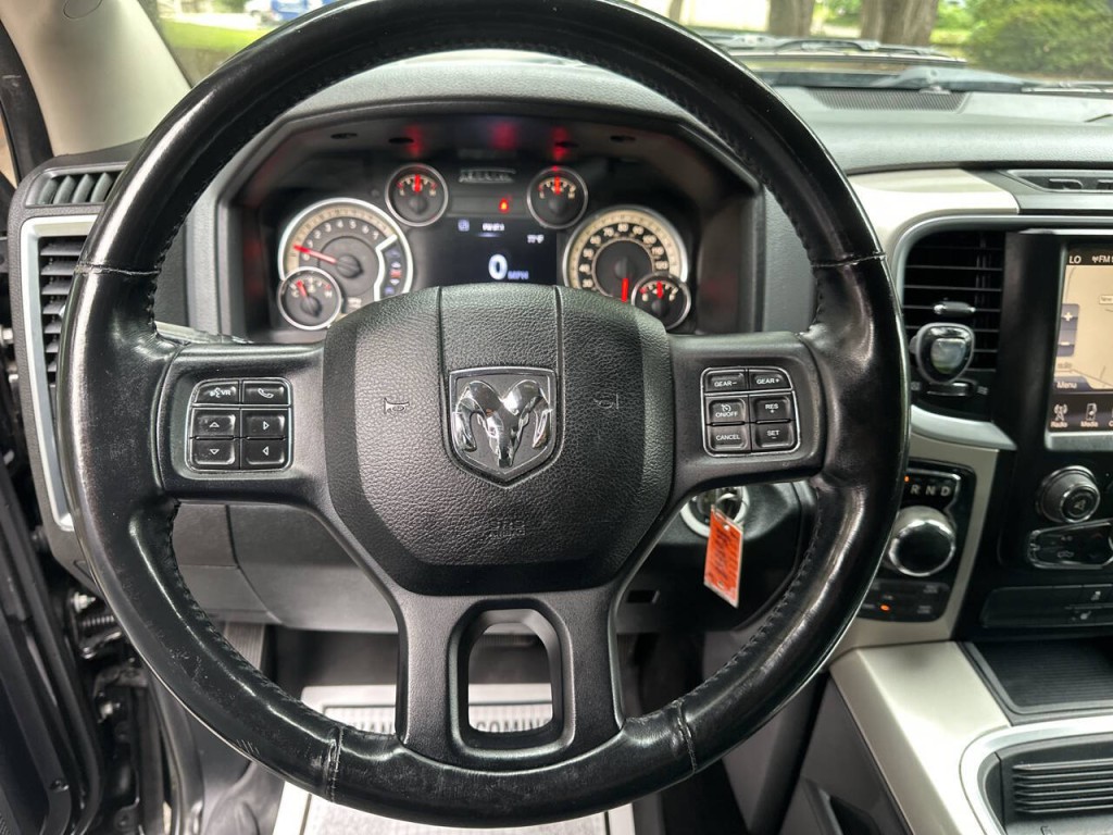 2016 RAM 1500 Image 11
