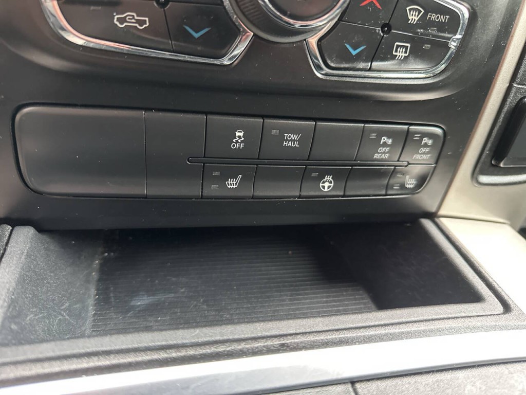 2016 RAM 1500 Image 16