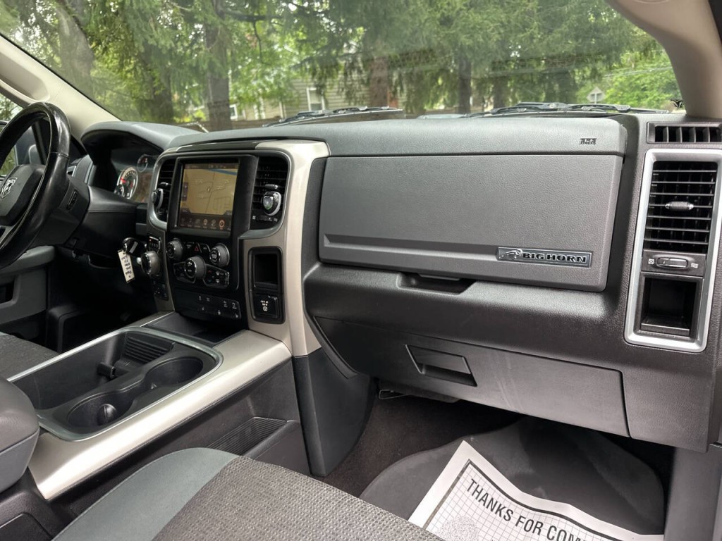 2016 RAM 1500 Image 22