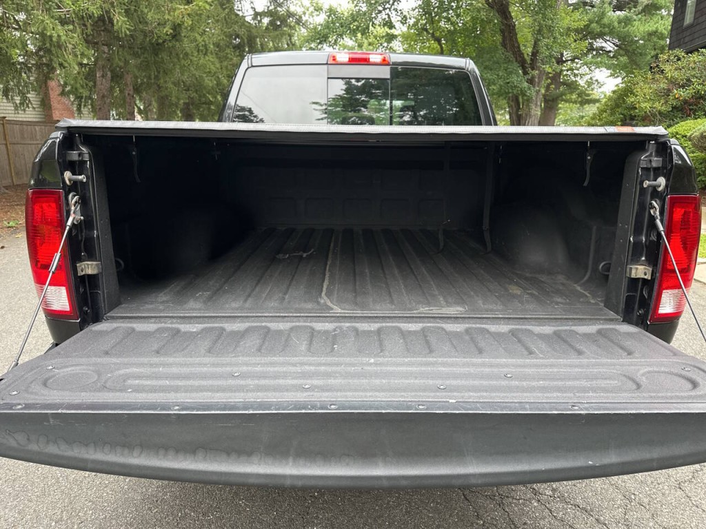 2016 RAM 1500 Image 26
